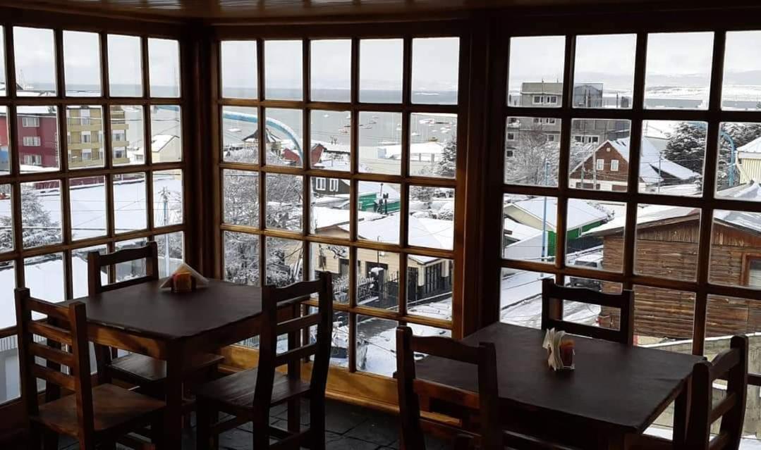 Hosteria Kupanaka Ushuaia Exterior foto